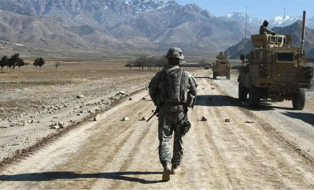 Σφοδρές μάχες μεταξύ αφγανικών και πακιστανικών δυνάμεων ασφαλείας στα κοινά σύνορα (βίντεο)