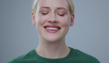 Δάκρυα χαράς: Γιατί κλαίμε όταν είμαστε χαρούμενοι;