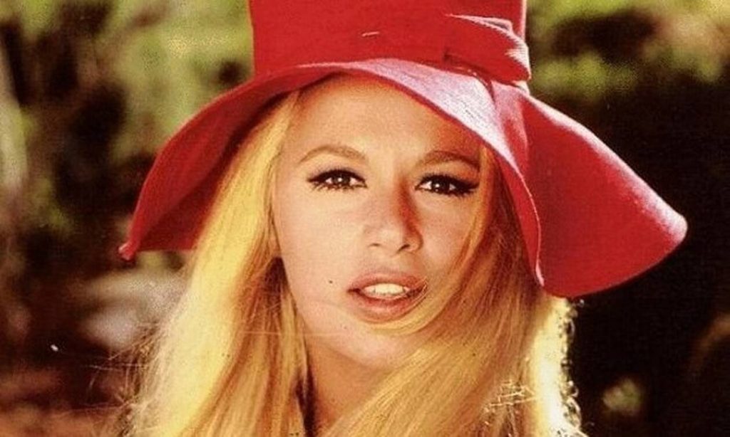 Φώτης Μιχαλόπουλος: «Η Αλίκη δεν ήθελε να γεράσει – Ήταν τρελά ερωτευμένη με την εικόνα και τον εαυτό της»