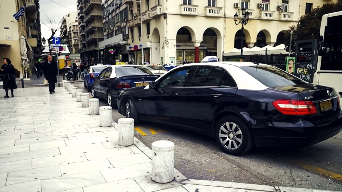 Θεσσαλονίκη: Αλβανός ο δράστης που επιτέθηκε με σύριγγα στον οδηγό ταξί για 20 ευρώ