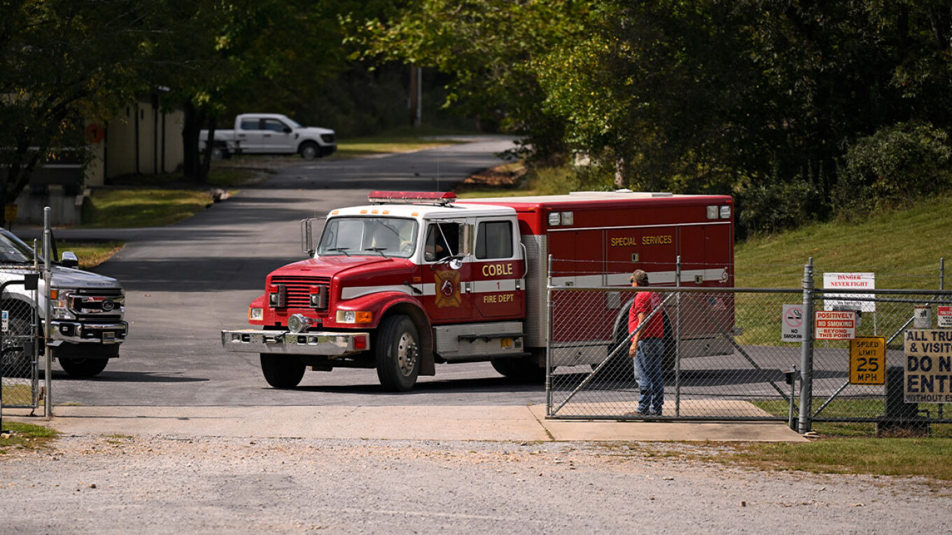16 νεκροί από την έκρηξη σε εργοστάσιο των ΗΠΑ – Δεν αποκλείστηκε και η τρομοκρατική ενέργεια