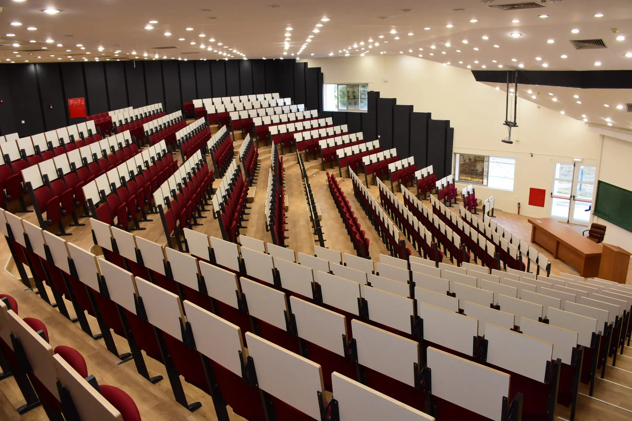 Ακόμα και τους 290.000 θα φτάσουν οι διαγραφές φοιτητών