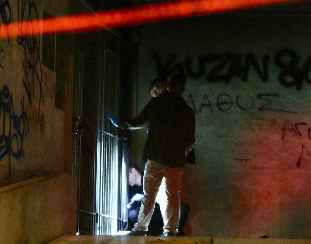 Βίντεο: Η στιγμή που οι δράστες τοποθετούν εκρηκτικό μηχανισμό έξω από το Υπ.Αγροτικής Ανάπτυξης