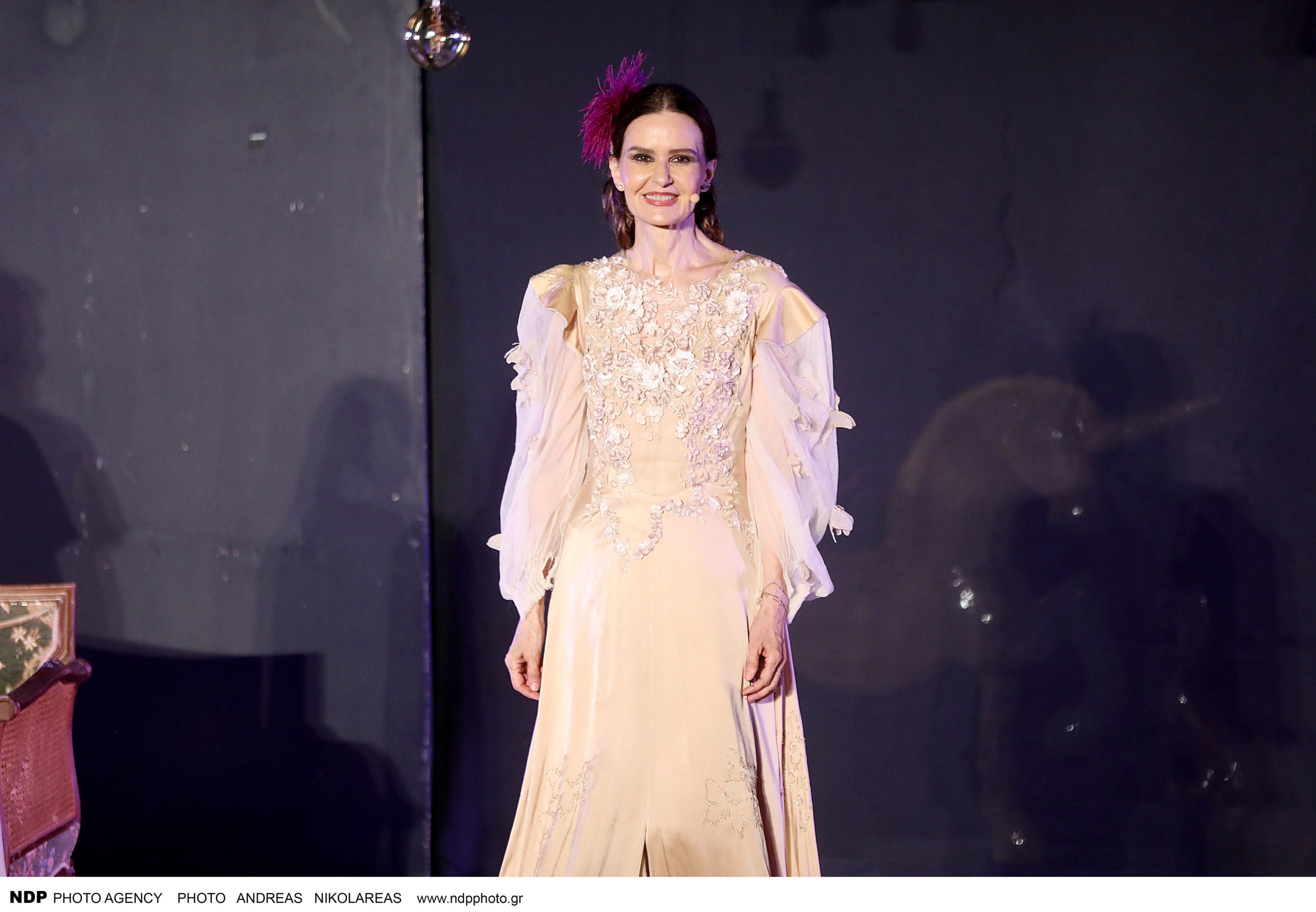 Κ.Δανδουλάκη: «Θα ήθελα να φύγω από τη ζωή και να είμαι πάνω στη σκηνή» (βίντεο)