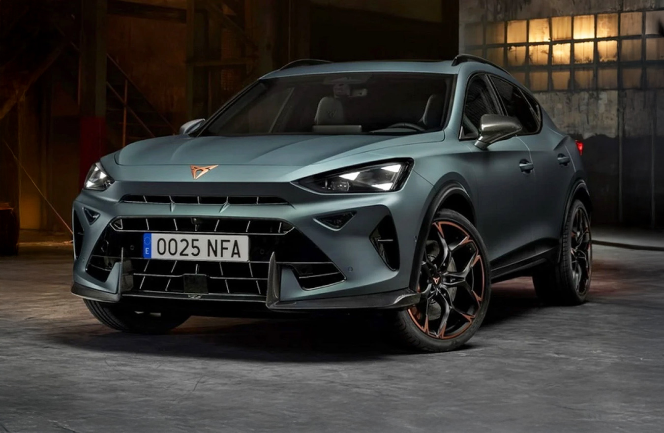 Το Cupra Formentor VZ5 με το 5κύλινδρο μοτέρ επιστρέφει
