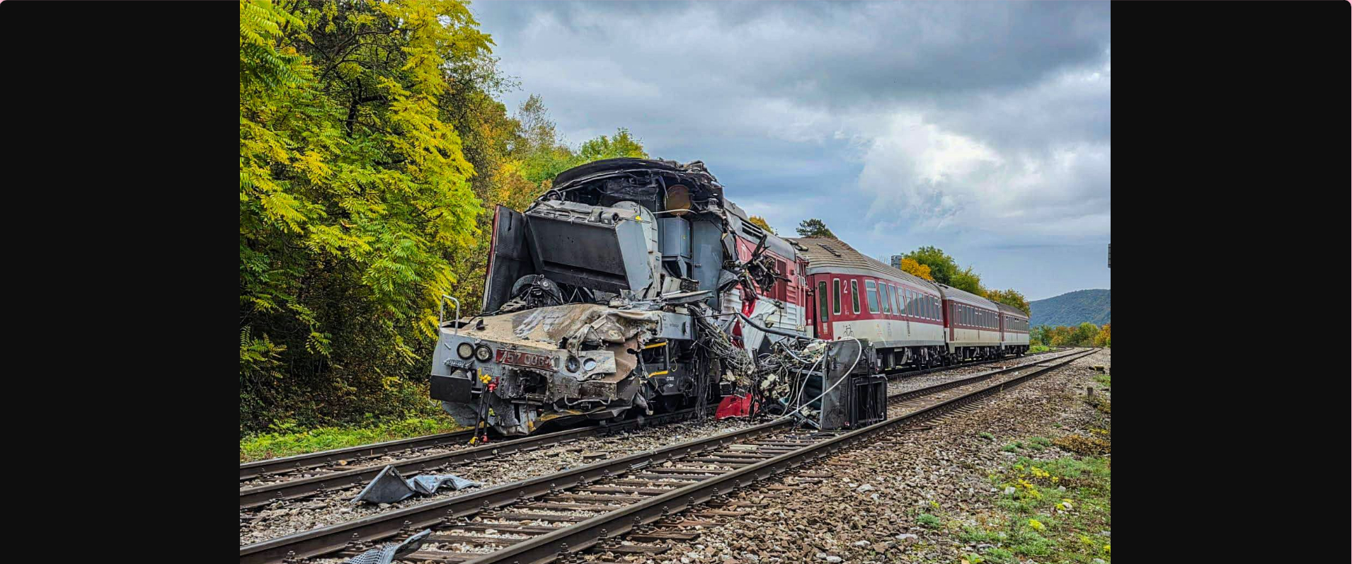 Σλοβακία: Μετωπική σύγκρουση τρένων – Στη δημοσιότητα ηχητικό ντοκουμέντο – 100 τραυματίες