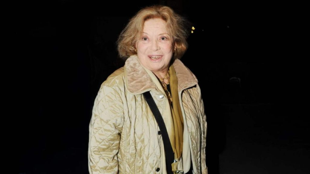 Α.Κυριακού: Αυτοί ήταν οι μεγαλύτεροι ρόλοι της ηθοποιού – Από το «πλευρό» της Ρ.Βλαχοπούλου στη «θεία Μπεμπέκα»