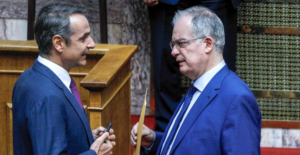 Κ.Μητσοτάκης σε Κ.Τασούλα για το Μνημείο του Αγνώστου Στρατιώτη: «Έχει συμβολικό βάρος – Να το διαφυλάξουμε»