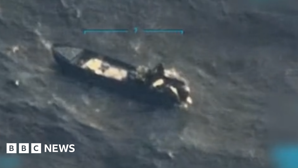 Βίντεο: Το αμερικανικό Ναυτικό εξαΰλωσε  ακόμη ένα σκάφος που μετέφερε ναρκωτικά – Έξι νεκροί