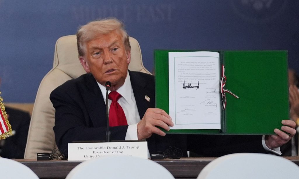 «Διακήρυξη Τραμπ»: Τι περιλαμβάνει και γιατί είναι η τελευταία ελπίδα για ειρήνη στην Μέση Ανατολή και στον κόσμο