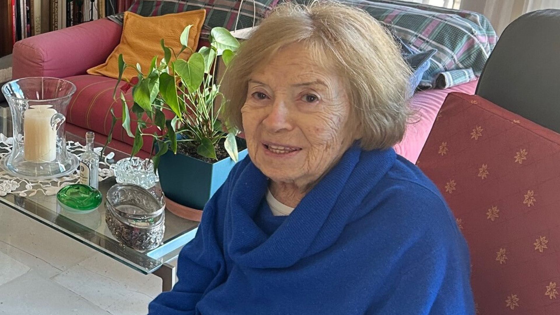 «Τώρα ας φύγω»: Αυτά ήταν τα τελευταία λόγια της Άννας Κυριακού λίγο πριν «φύγει» από τη ζωή