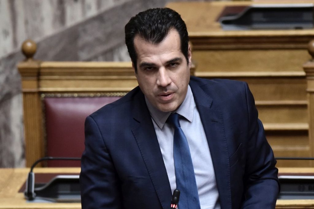 Θάνος Πλεύρης: «Θα επανεξεταστεί το άσυλο στους Σύρους – Πλέον οι συνθήκες έχουν αλλάξει»