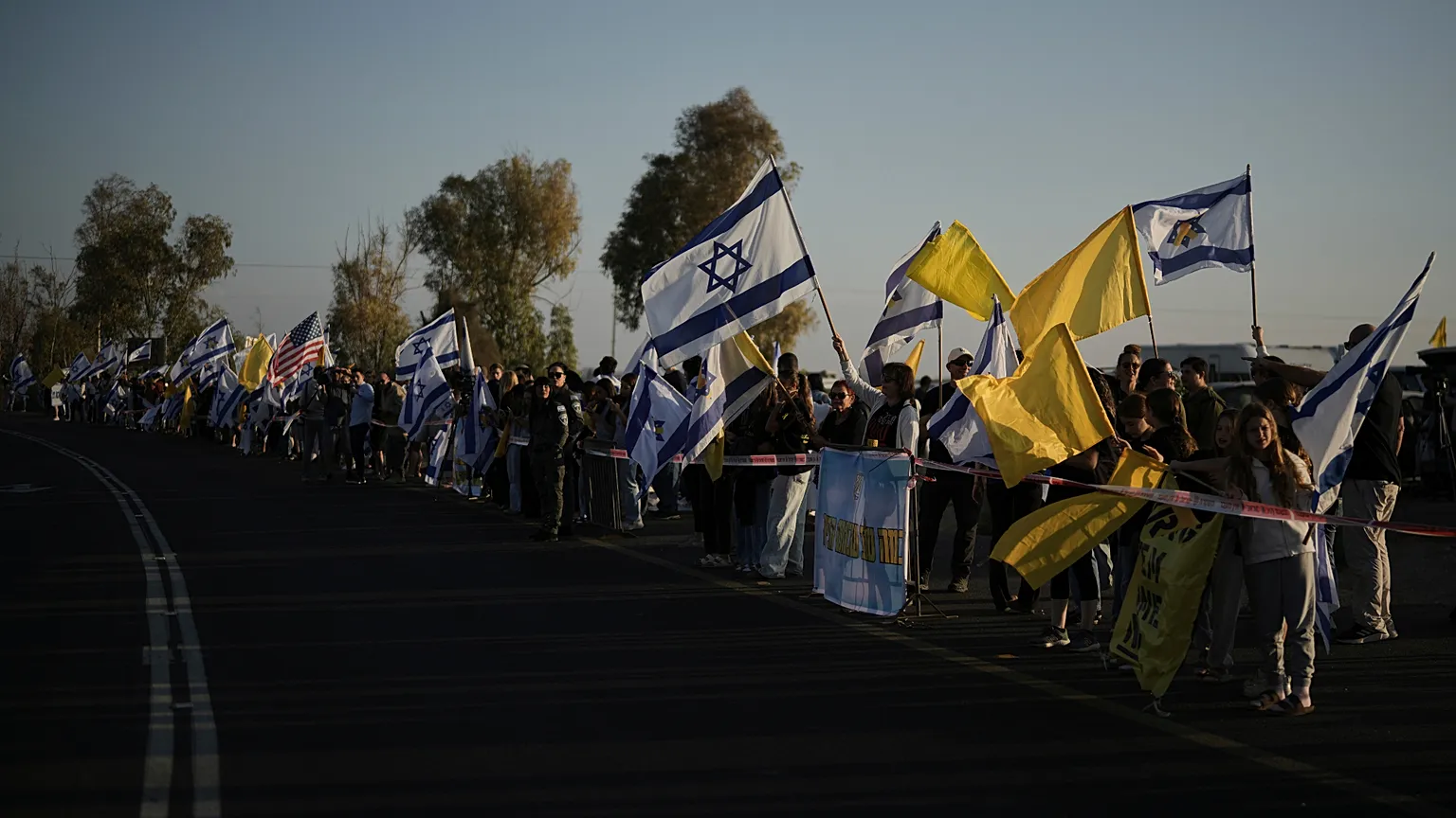 Ισραήλ: «Περιμένουμε η Χαμάς να τηρήσει τις δεσμεύσεις της και να επιστρέψει όλους τους ομήρους»