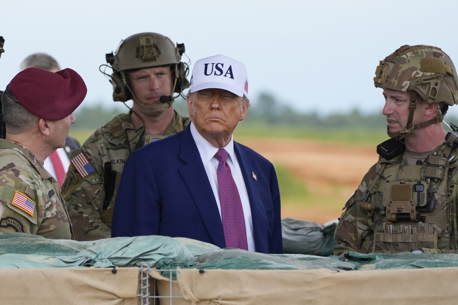 Ο Ν.Τραμπ έδωσε έγκριση για στρατιωτική δράση κατά Βενεζουέλας και ο Β.Πούτιν στέλνει δυνάμεις στην Κούβα!