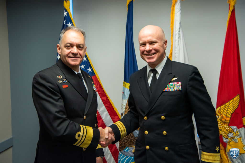 Στο επίκεντρο τα εξοπλιστικά του ΠΝ στην συνάντηση του Α/ΓΕΝ με τον Αμερικανό ομόλογό του