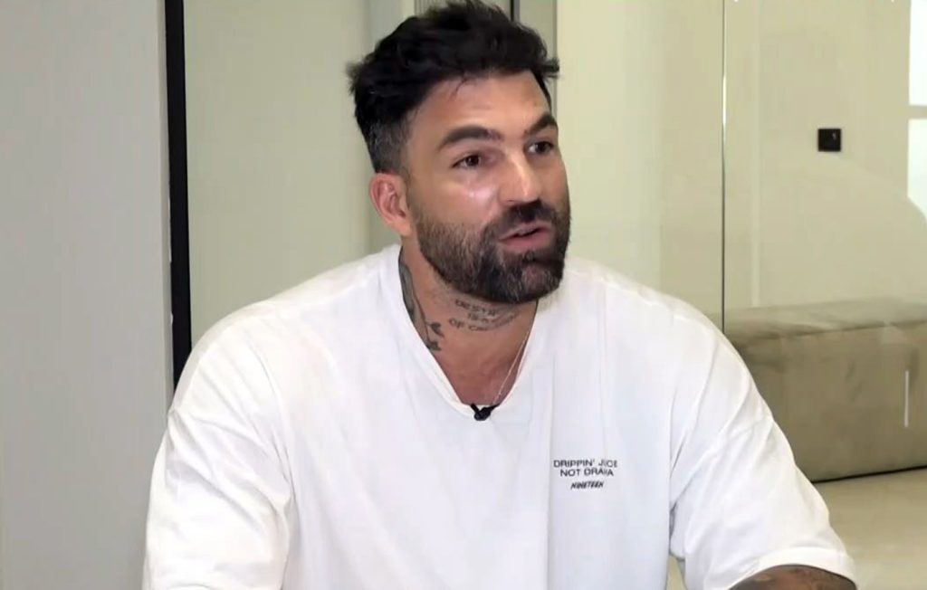 Ο Δημήτρης Αλεξάνδρου ρωτήθηκε για την Ιωάννα Τούνη: «Με νοιάζει το παιδί μου και τίποτα άλλο» (βίντεο)