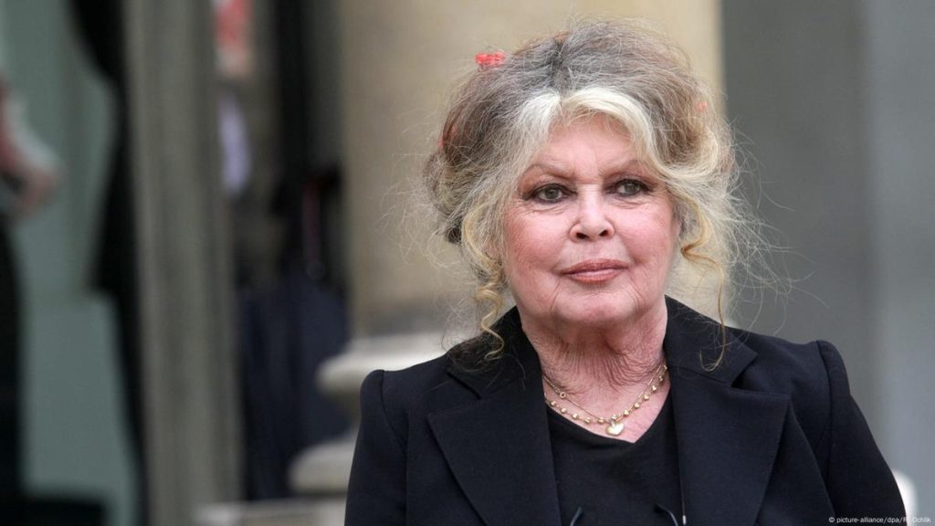 Αντιμέτωπη με σοβαρό πρόβλημα υγείας η Μ.Μπαρντό: Yπεβλήθη σε χειρουργική επέμβαση