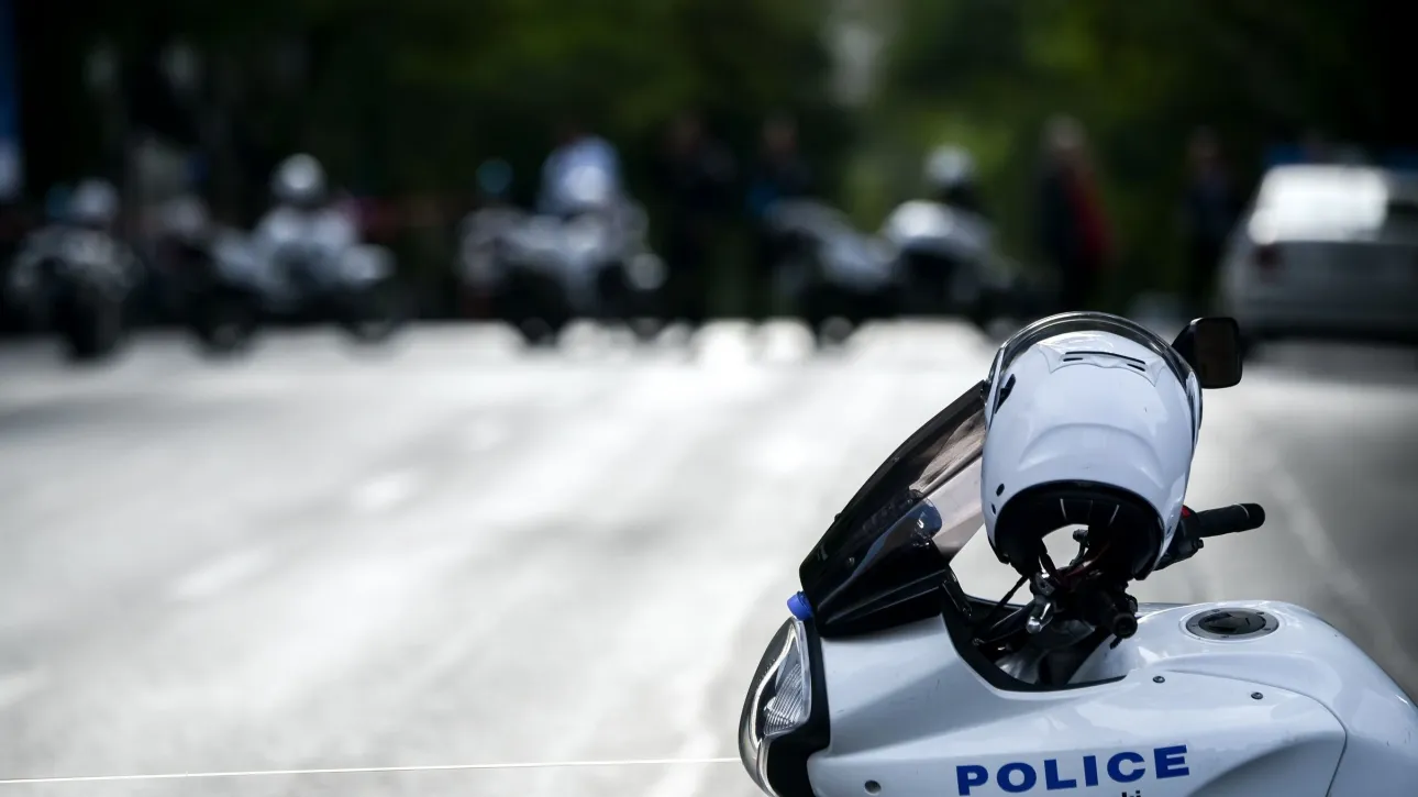 Νεκρός υπαξιωματικός της Π.A. σε τροχαίο στη Βασιλίσσης Σοφίας – Φορτηγό συγκρούστηκε με τη μηχανή του