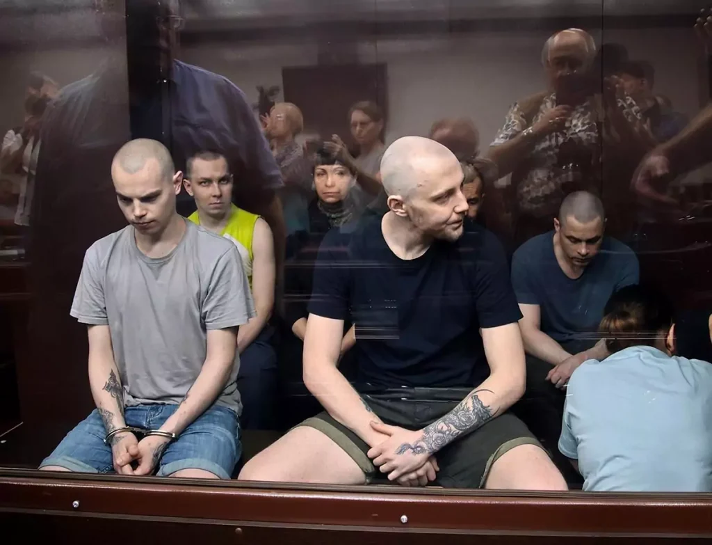 Τον δρόμο για τις φυλακές της Σιβηρίας πήραν οι καταδικασθέντες του νεοναζιστικού τάγματος «Αϊντάρ»