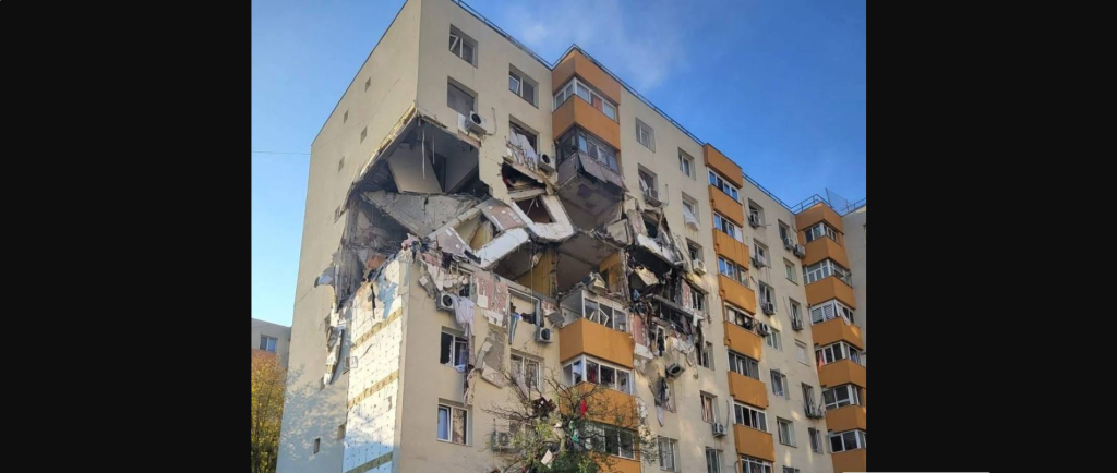 Βουκουρέστι: Δύο νεκροί από έκρηξη σε οκταώροφη πολυκατοικία (φωτο & βίντεο) (upd)