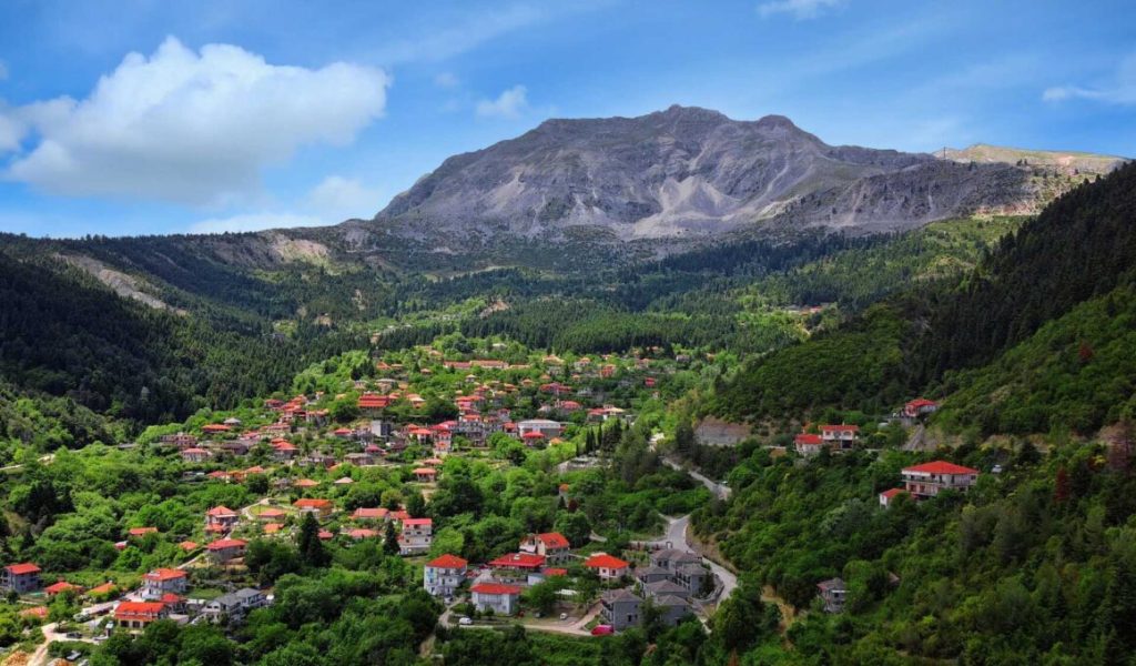 Βουργαρέλι: To ήσυχο χωριό στα Τζουμέρκα που αποτελεί ιδανικό προορισμό για στιγμές χαλάρωσης (φωτο)