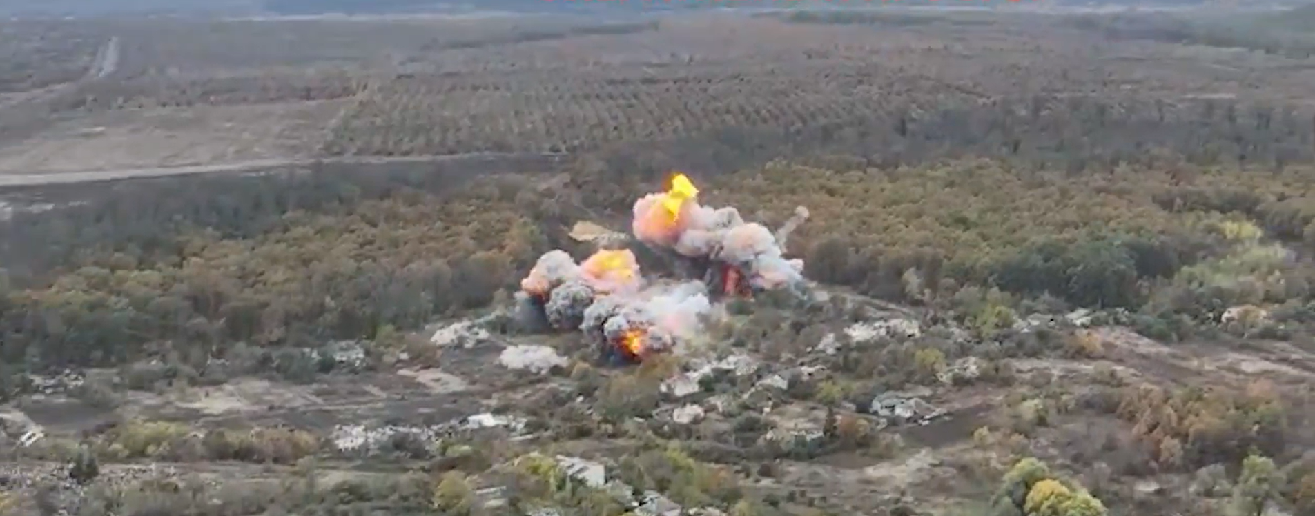 Βίντεο: Ρωσική OFZAB-500 έπληξε θέση προσωρινής ανάπτυξης της 144ης ταξιαρχίας των ουκρανικών δυνάμεων