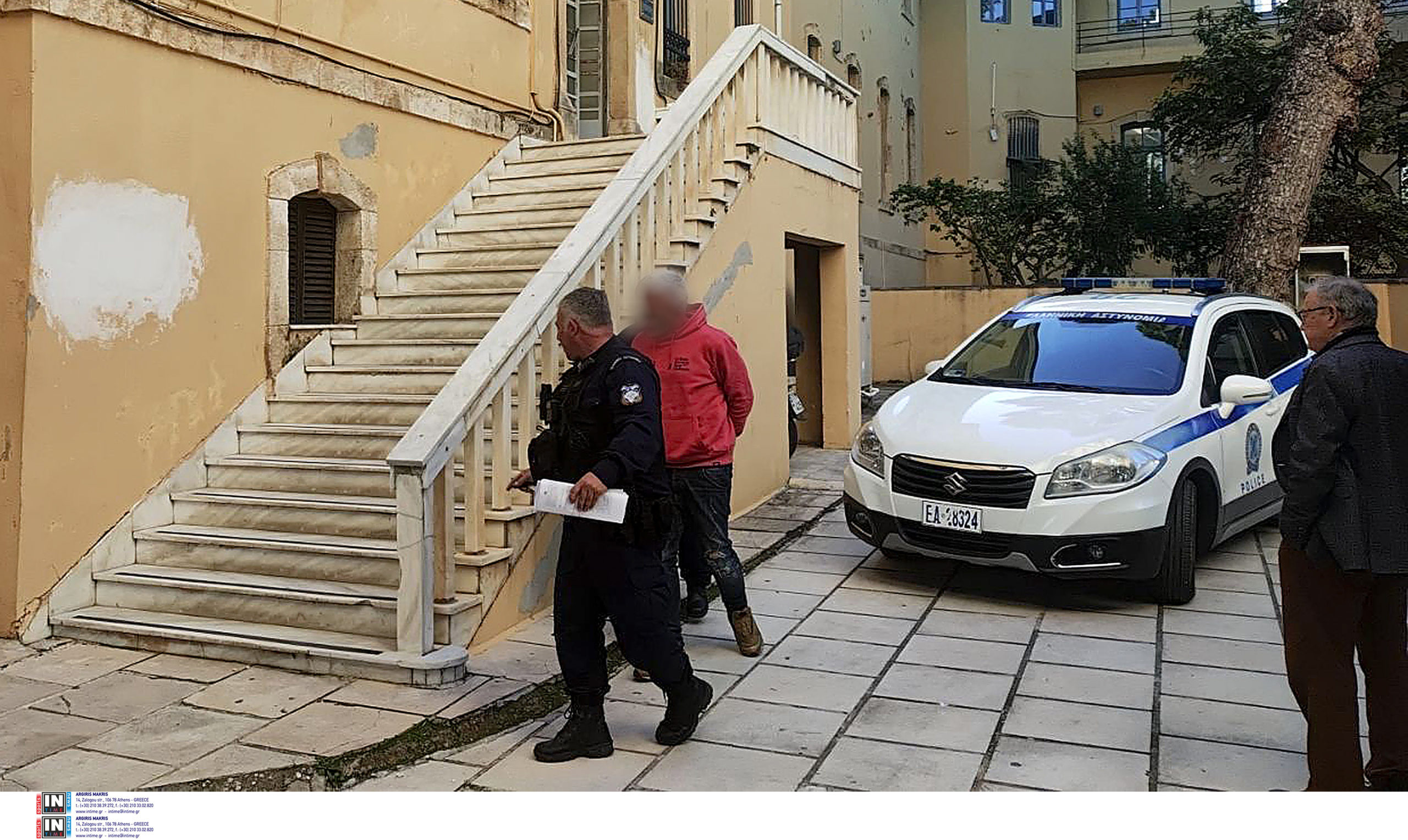 Xανιά: Ένοχος για ενδοοικογενειακή βία ο 45χρονος οδηγός της Porsche που ενεπλάκη σε θανατηφόρο τροχαίο