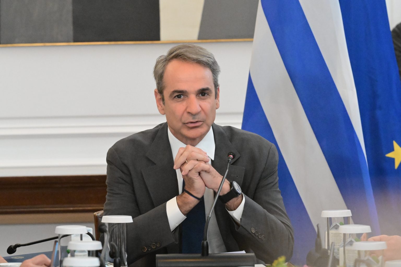 Κ.Μητσοτάκης: «Πρώτη δόση επιδόματος θέρμανσης πριν τα Χριστούγεννα – Ωφέλιμος ο νόμος για εργασιακό»