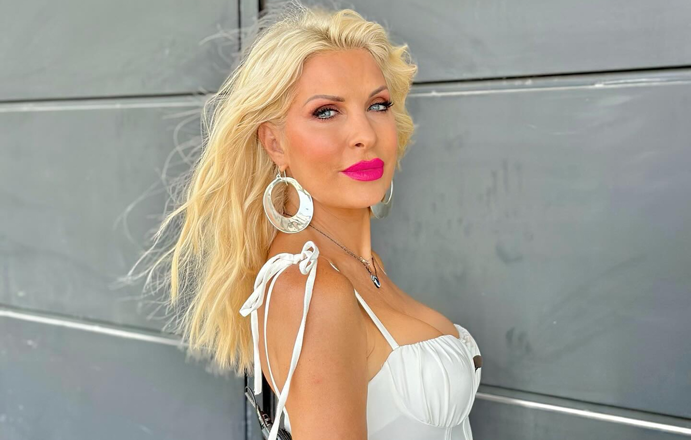 Ε.Μενεγάκη: Πόζαρε χωρίς κανένα ίχνος μακιγιάζ και αποθεώθηκε – Δείτε φωτογραφίες