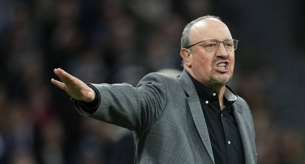 Νότιγχαμ Φόρεστ: «Γελοιότητες ότι ενδιαφερθήκαμε για τον Ράφα Μπενίτεθ»