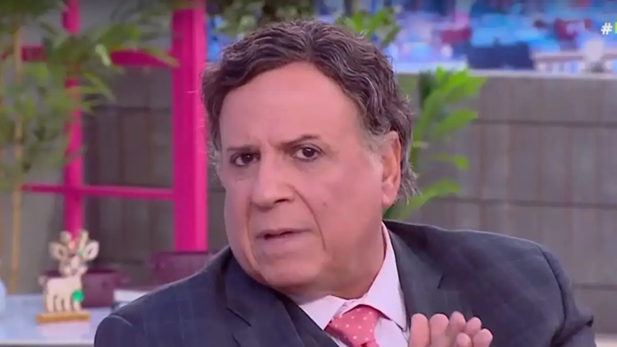 Ο Χ.Ρώμας αποκάλυψε ποια τηλεοπτική του σειρά τον εκτίναξε οικονομικά – «Έγινα καλλιτέχνης πρώτης γραμμής» (vid)