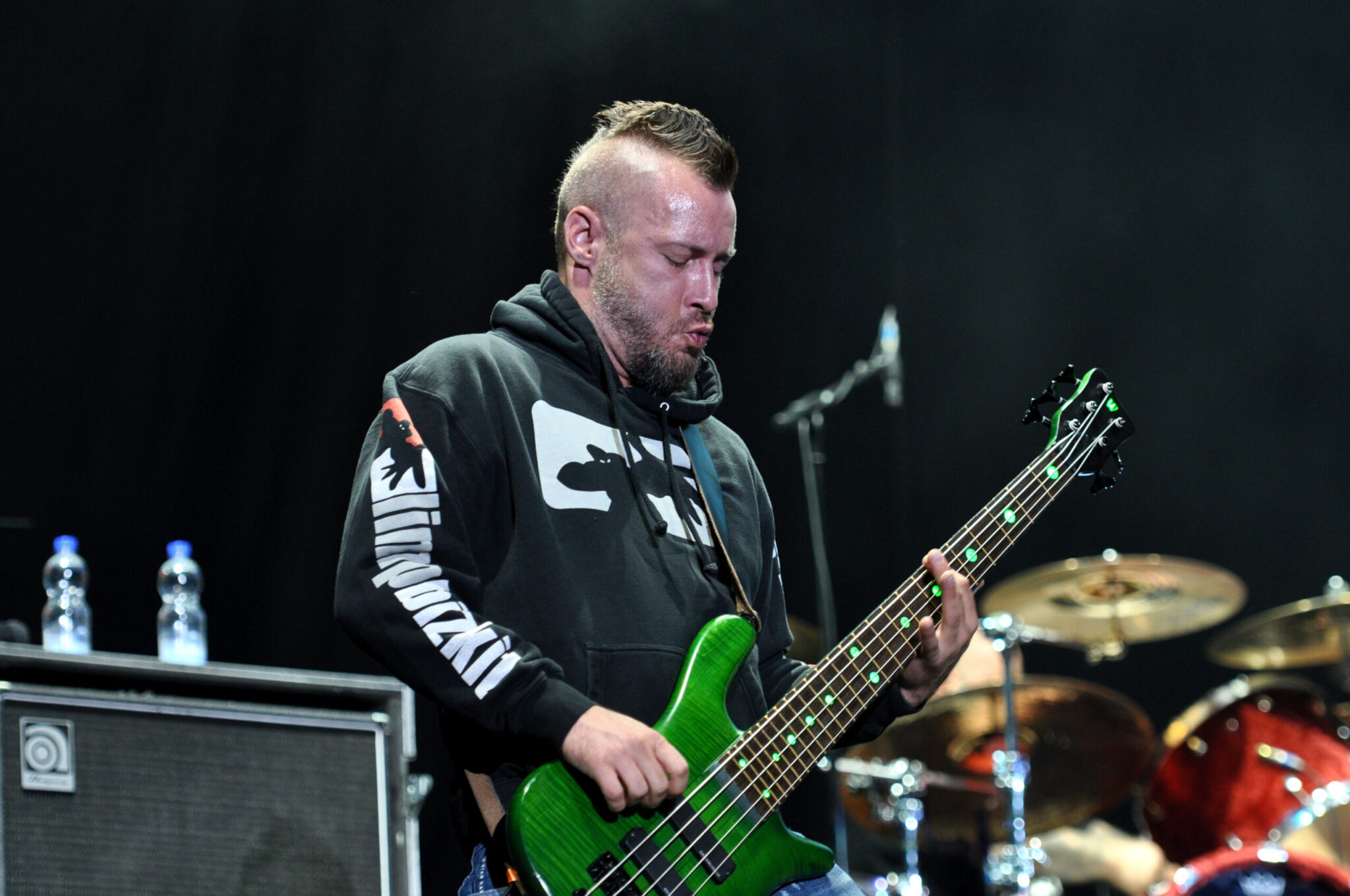 «Έφυγε» από τη ζωή σε ηλικία 48 ετών ο μπασίστας των Limp Bizkit Σαμ Ρίβερς