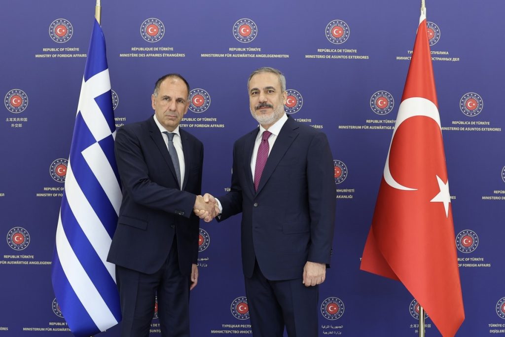 Γ.Γεραπετρίτης σε Χ.Φιντάν: «Εκτός συζήτησης θέματα κυριαρχίας»