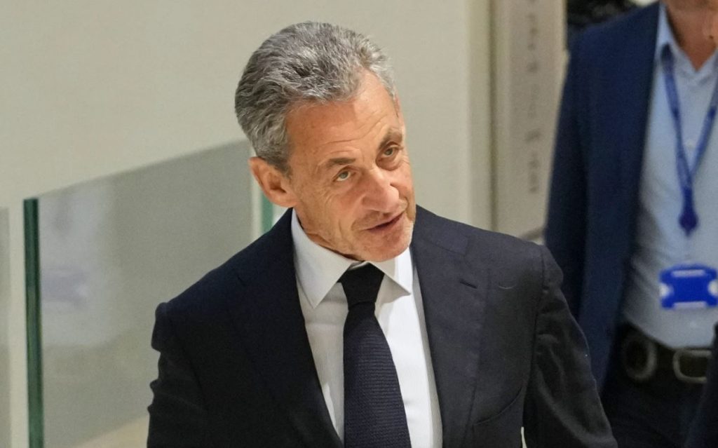 Στη φυλακή La Santé οδηγείται σήμερα ο Ν.Σαρκοζί: Ο πρώην πρόεδρος της Γαλλίας σκοπεύει να ασκήσει έφεση