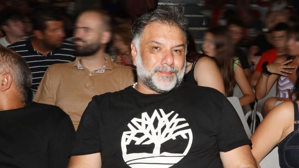 Ο Γ.Αρναούτογλου εξήγησε για ποιο λόγο δεν έκανε σεξ κάθε Τετάρτη και Παρασκευή: «Με έχουν χλευάσει για αυτό» (vid)