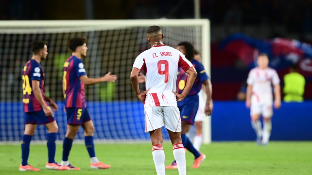 Συντριβή για τον Ολυμπιακό με την Μπαρτσελόνα να κερδίζει με 6-1 τους «ερυθρόλευκους»