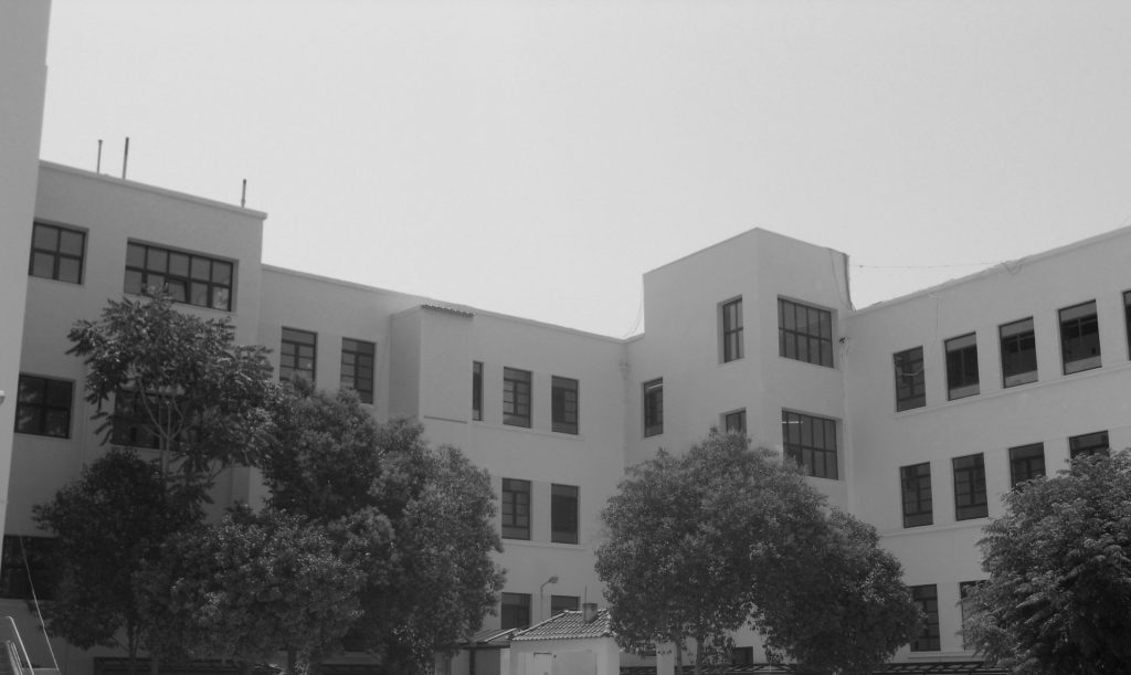 Αναστάτωση στη Σιβιτανίδειο: 21χρονος Αλβανός επιτέθηκε και χαστούκισε διευθύντρια