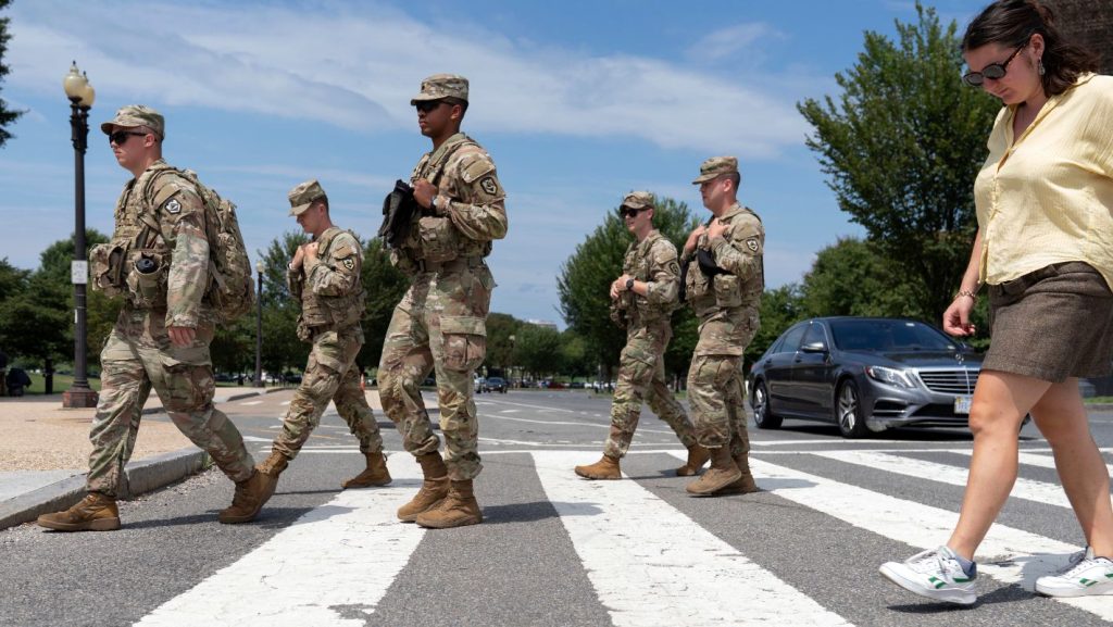 Ο Ν.Τραμπ ανέστειλε την ανάπτυξη δυνάμεων της Εθνοφρουράς στο Σαν Φρανσίσκο