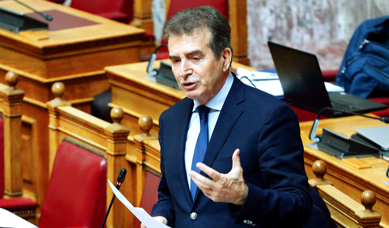 Θάνατος 16χρονης στο Γκάζι: «Εγκληματίας ο καταστηματάρχης που πουλάει ποτά μπόμπες», λέει ο Μ.Χρυσοχοΐδης