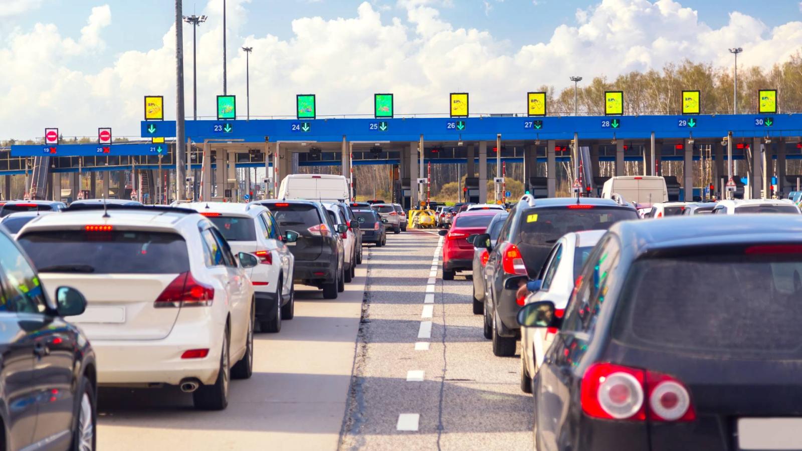 Αυτά είναι τα οχήματα που δικαιούνται δωρεάν διέλευση στα διόδια της ΕΕ έως το 2031: Τι προβλέπει νέος κανονισμός