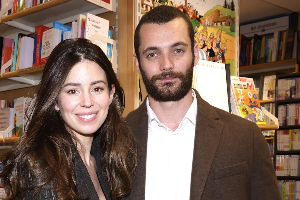 Ν.Σαρκοζί: Γεννήθηκε ο εγγονός του που θα πάρει το όνομα των παππούδων του (φωτο)