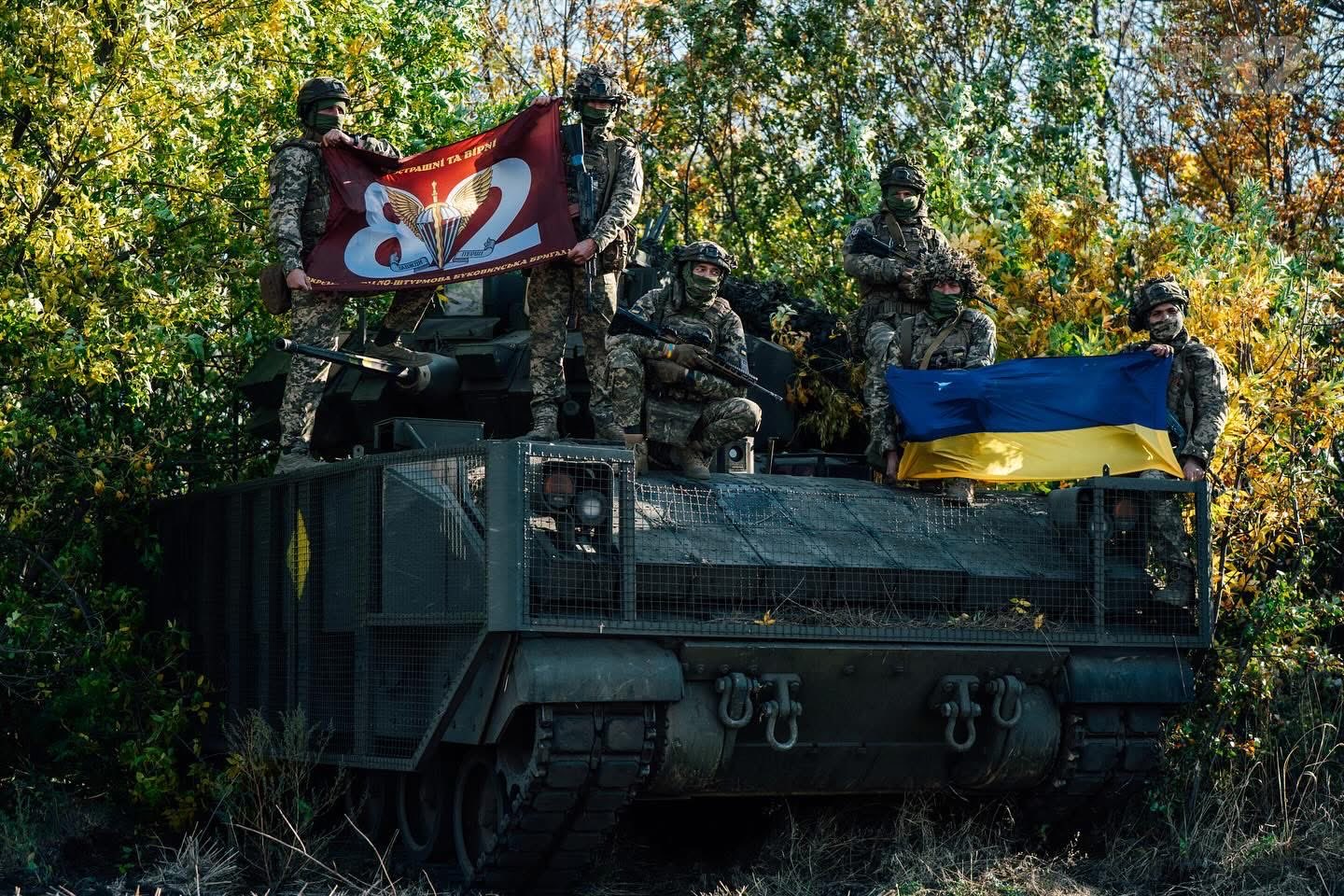 Η 82η Ταξιαρχία των AFU χαίρεται για τα νέα αμερικανικά M2 Bradley αφού τα προηγούμενα είχαν…καταστραφεί (φωτο)