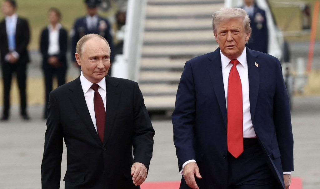 Reuters: Οι ΗΠΑ ετοιμάζουν νέες κυρώσεις σε βάρος της Ρωσίας – Στο στόχαστρο τράπεζες και ενεργειακές υποδομές