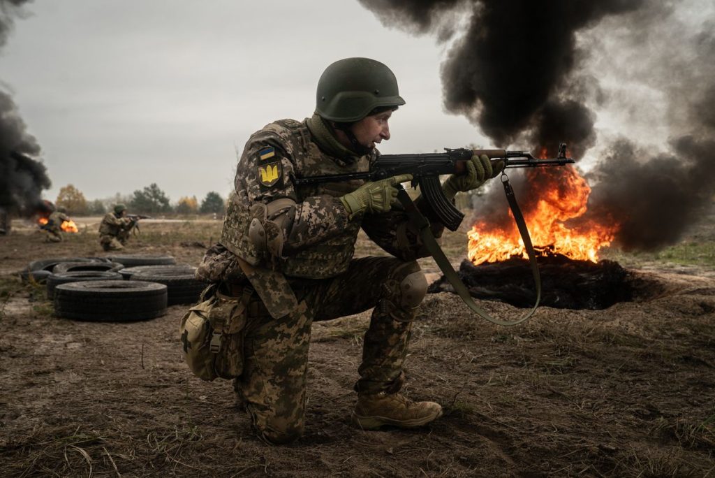 Οι Ουκρανοί αποχωρούν ατάκτως από την πόλη του Μίρνογκραντ – «Δεν υπακούν στις εντολές του Ο.Σίρσκι»