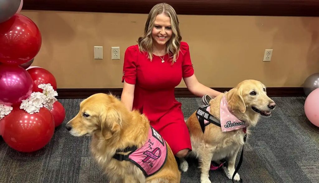 Συγκλονιστική ιστορία: Γυναίκα στη Φλόριντα ξύπνησε από κώμα χάρη σε σκύλο θεραπείας – Οι γιατροί μιλούν για θαύμα