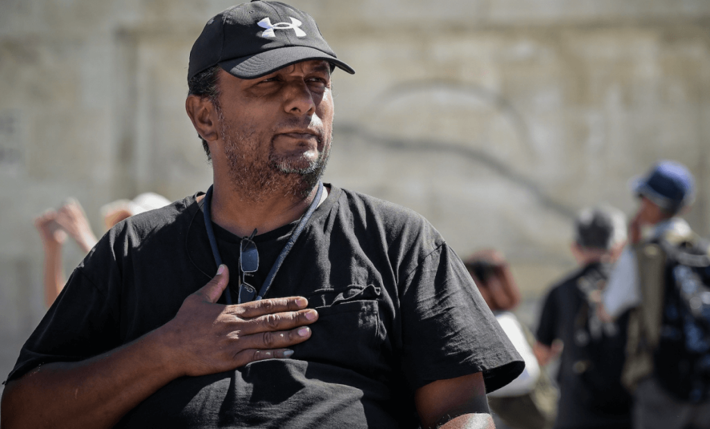 Πάνος Ρούτσι από Σύνταγμα: «Να είμαστε εδώ κάθε βράδυ – Δεν φοβόμαστε – Ζητάμε δικαιοσύνη»