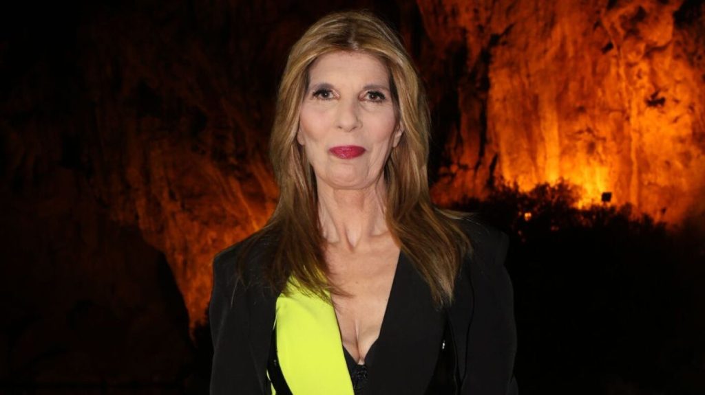 Η Κατερίνα Στανίση μίλησε για την άρρωστη μητέρα της: «Υπάρχουν στιγμές που με βρίζει και με χτυπάει» (βίντεο)