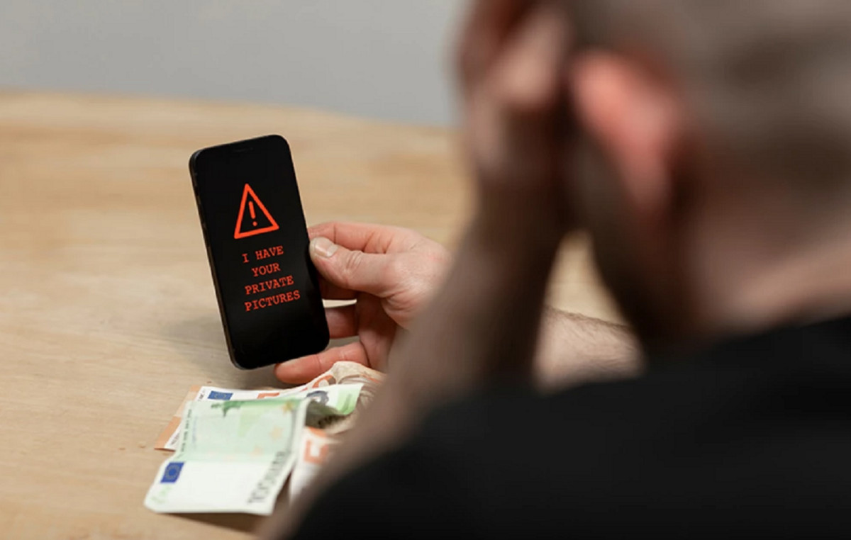 Μεσσηνία: 28χρονος Ρομά εξαπάτησε ηλικιωμένο παριστάνοντας τον… υπάλληλο της ΔΕΔΔΗΕ – Πώς πείστηκε ο 90χρονος