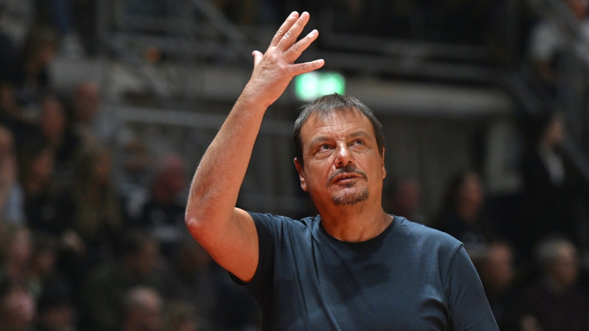 Μαινόμενος ο Ε.Αταμάν: «Υπάρχει μια νοοτροπία στον Παναθηναϊκό που πρέπει να αλλάξει – Δεν κερδίζουμε έτσι»