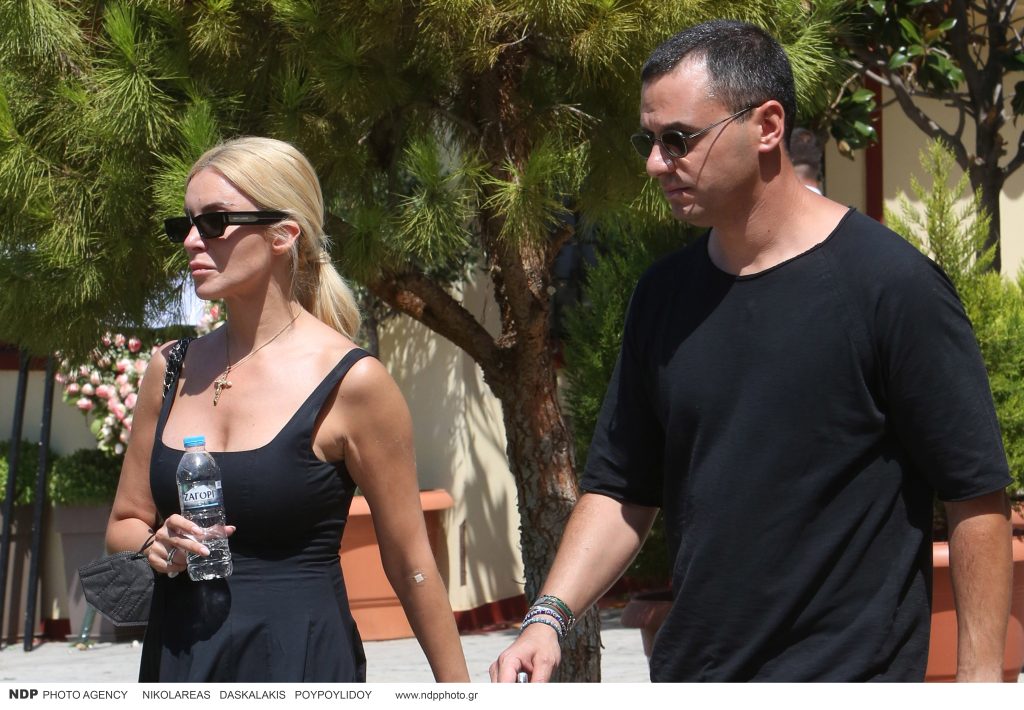 Η Κ.Καινούργιου ετοιμάζεται να υπογράψει σύμφωνο συμβίωσης με τον Π.Κουτσουμπή: «Είναι πολλοί λόγοι»